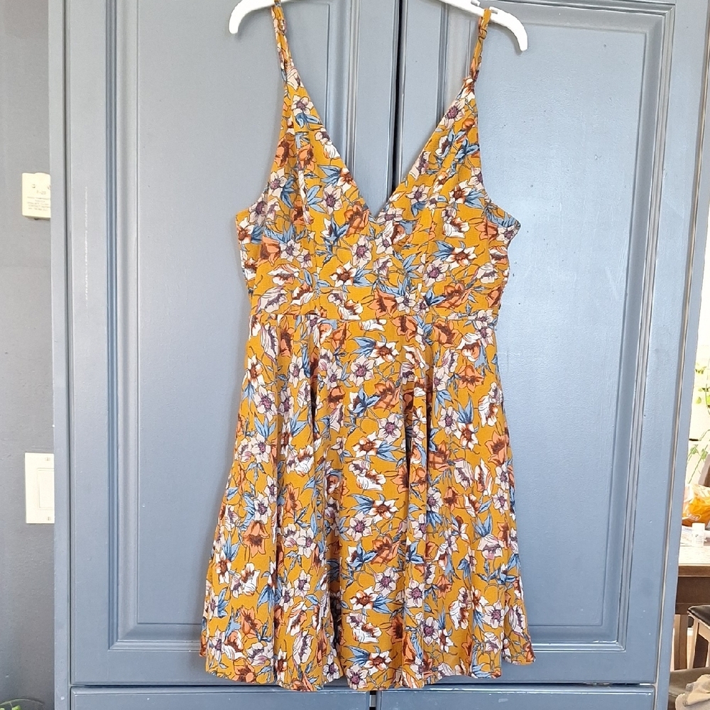 Revamped Floral V-Neck Dress